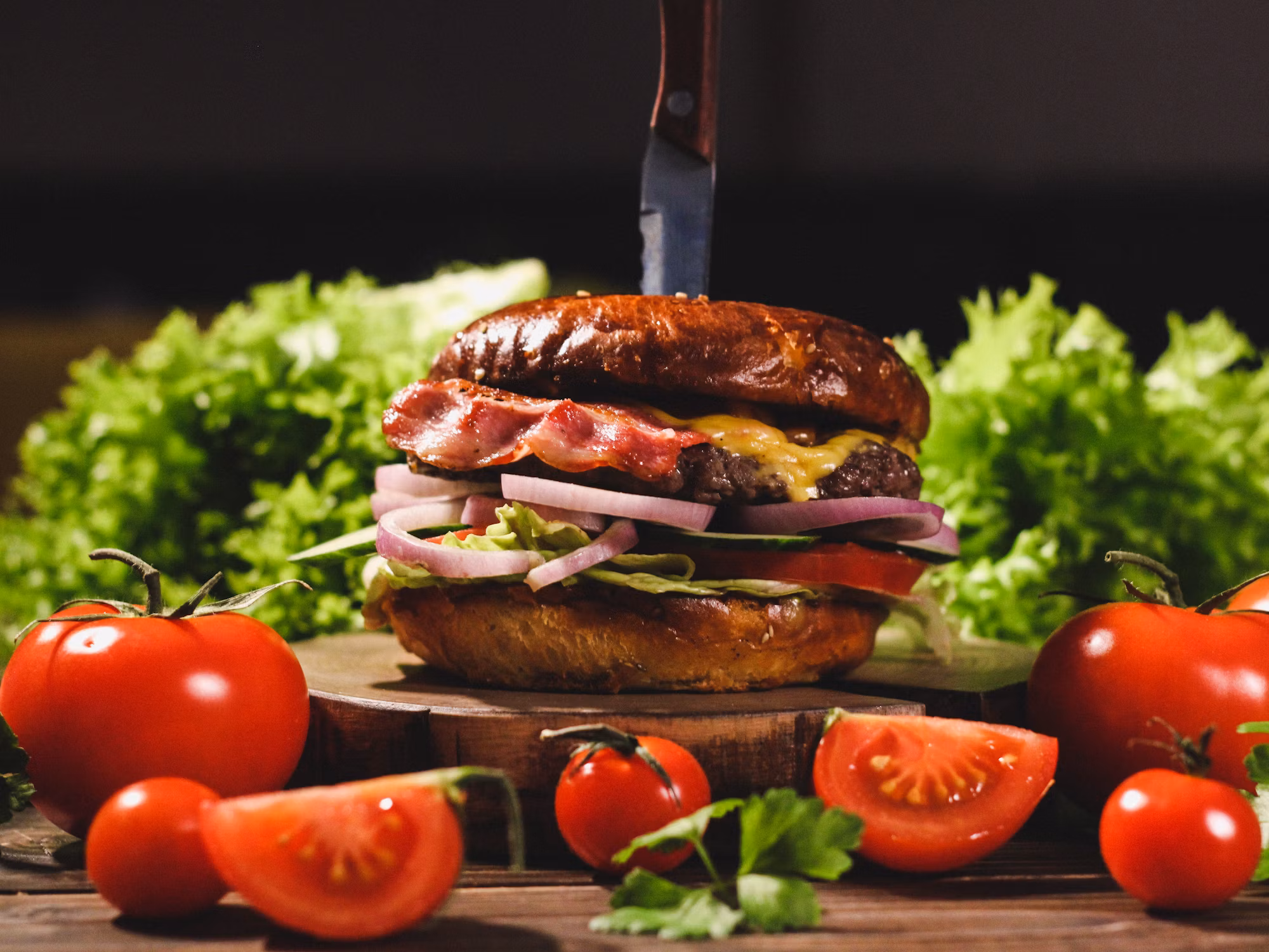 Exploring the Art of Burger Pairing: Sides, Drinks, and Beyond